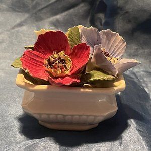 Vintage Royale Stratford Porcelain Flower Bouquet in Pot Fine Bone China England